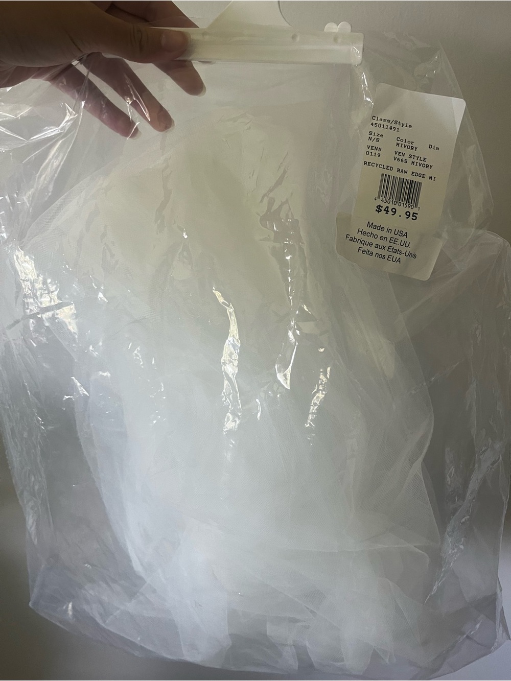 NWT bridal veil